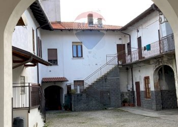 Casa all\'aperto - Casa semi indipendente Via per Premezzo
 
4, Gallarate - foto 2