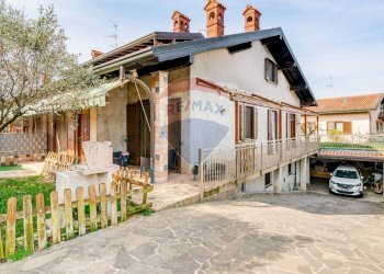 Casa all\'aperto - Casa semi indipendente Via Antonio Vivaldi
 
114/c, Cavaria con Premezzo - foto 1