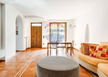 Sala da pranzo - Casa semi indipendente Via Antonio Vivaldi
 
114/c, Cavaria con Premezzo - foto 3