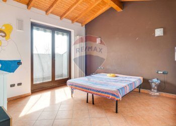 Camera / camera da letto - Casa semi indipendente Via Antonio Vivaldi
 
114/c, Cavaria con Premezzo - foto 8