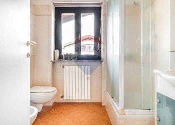 Bagno - Casa semi indipendente Via Antonio Vivaldi
 
114/c, Cavaria con Premezzo - foto 14