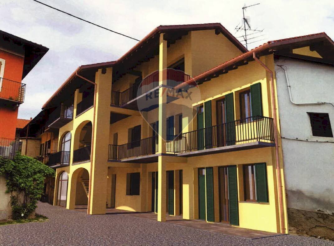 Edificio all\'aperto - Semi-detached house Via Papa Giovanni XXIII
 
79, Cavaria con Premezzo - photo 1