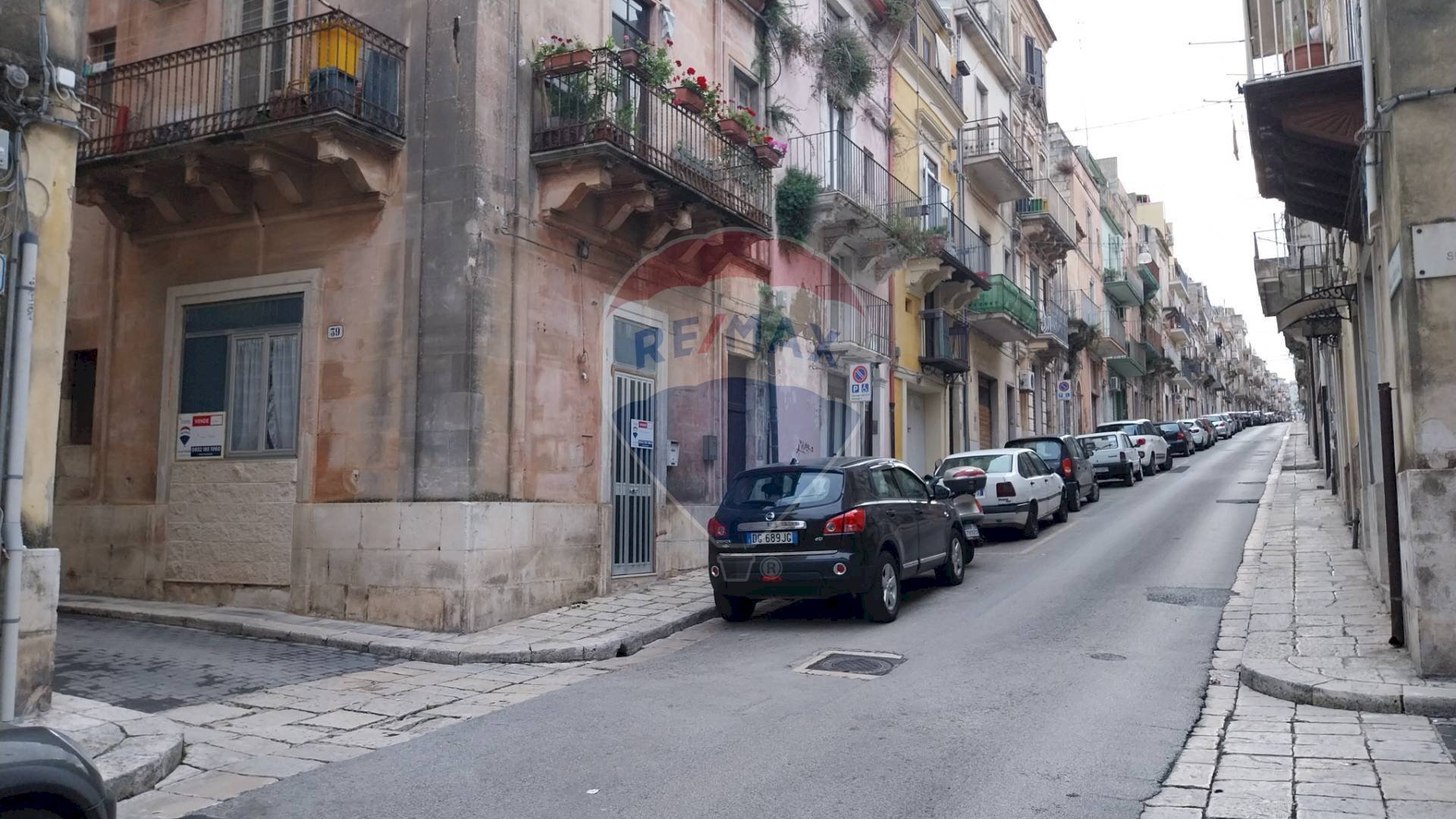Edificio all\'aperto - Laboratorio via Giambattista Odierna
290, Ragusa - foto 2