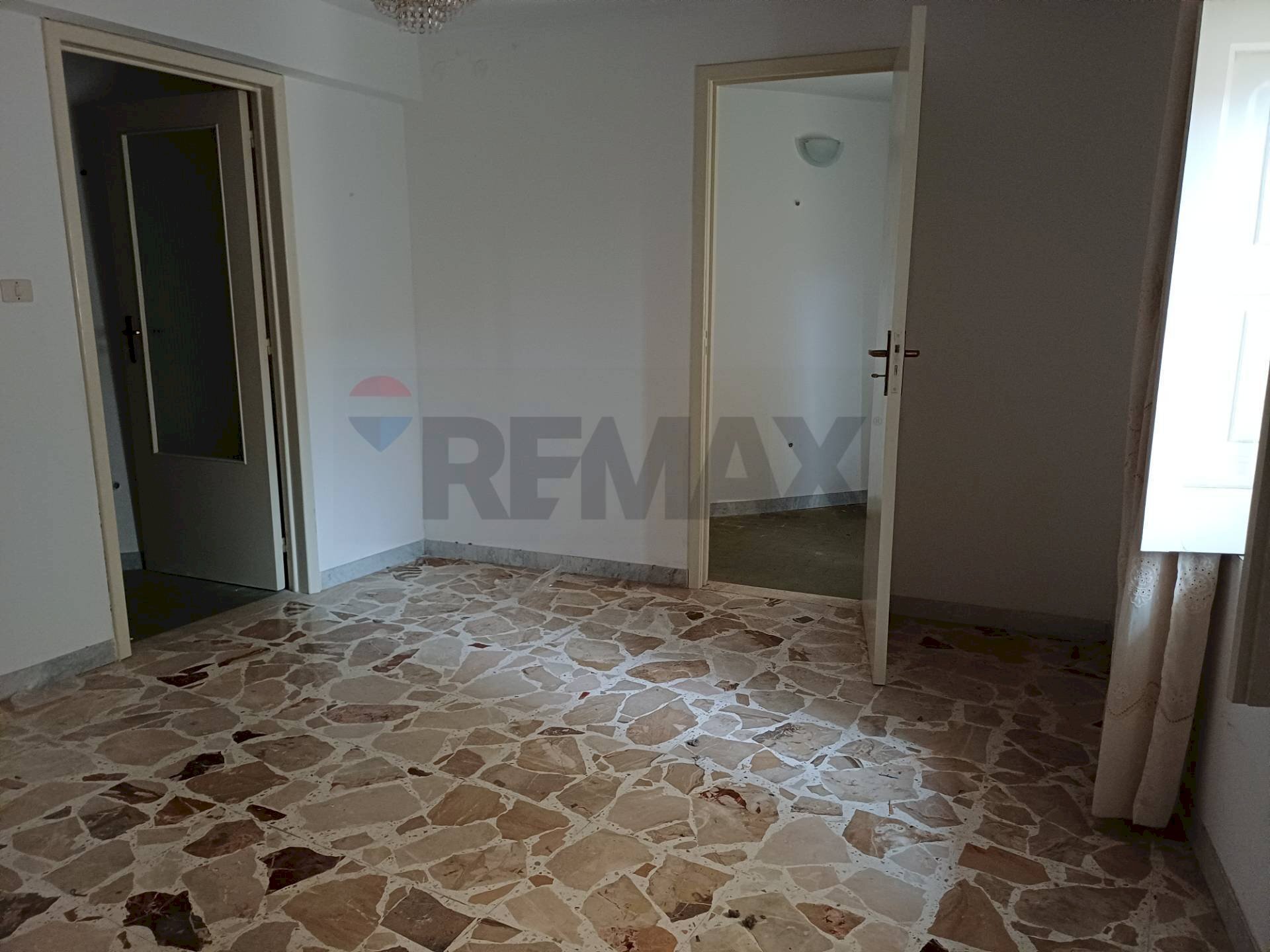 Stanza vuota - Casa indipendente via Conte Manfredi
 
2, Chiaramonte Gulfi - foto 3