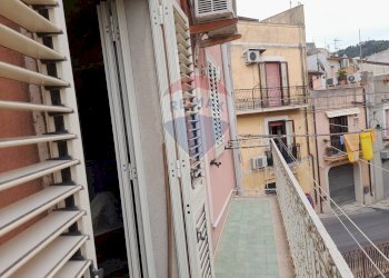 Balcone - Casa indipendente via Conte Manfredi
 
2, Chiaramonte Gulfi - foto 14