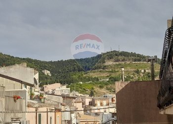 Edificio all\'aperto - Casa indipendente via Conte Manfredi
 
2, Chiaramonte Gulfi - foto 31