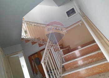 Scale - Casa indipendente via Conte Manfredi
 
2, Chiaramonte Gulfi - foto 33