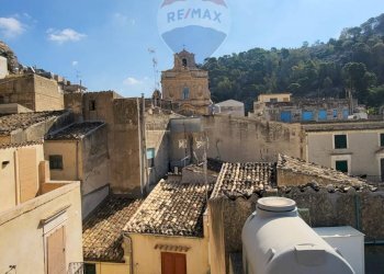 Edificio all\'aperto - Casa indipendente Via Arco Iurato
 
4, Scicli - foto 37