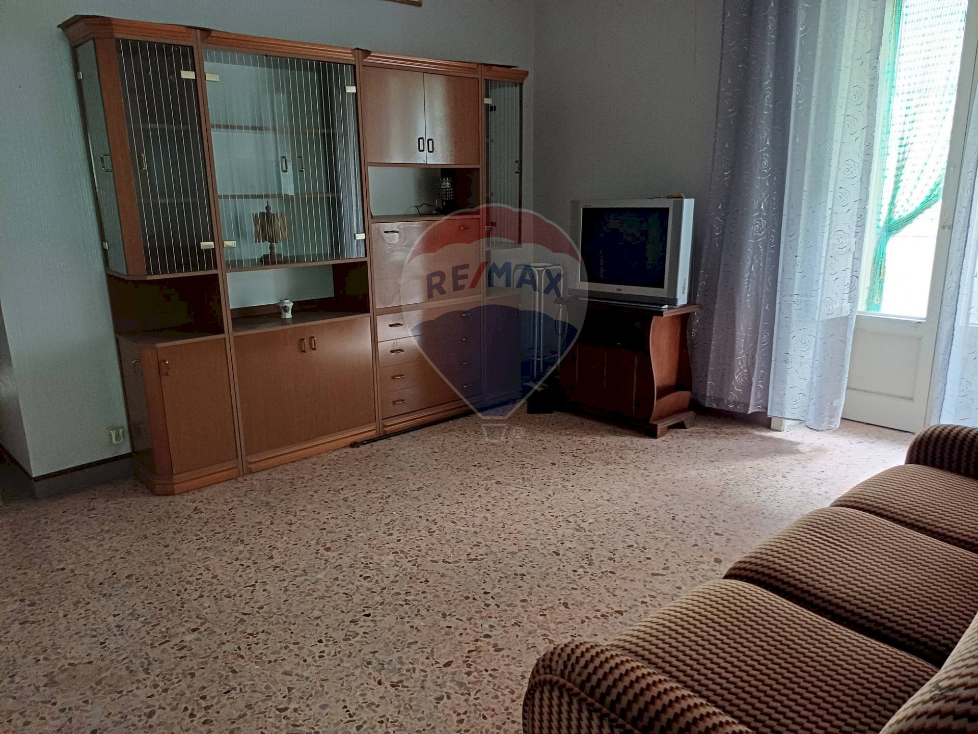 Soggiorno - Casa indipendente via Grancavalli
 
19/23, Ragusa - foto 1