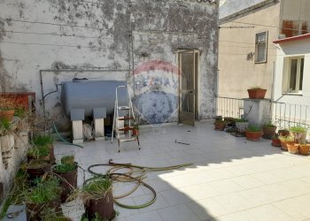 Terrazza - Casa indipendente via Grancavalli
 
19/23, Ragusa - foto 9