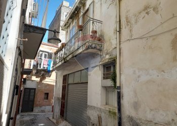 Edificio all\'aperto - Casa indipendente via Grancavalli
 
19/23, Ragusa - foto 12