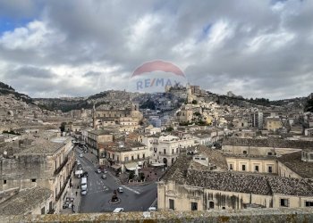 Edificio all\'aperto - Attic via San Agostino
 
3, Modica - photo 2