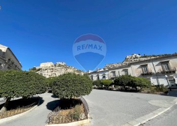 Edificio all\'aperto - Rustico CONTRADA PIANO GRANDE
 
SNC, Scicli - foto 15