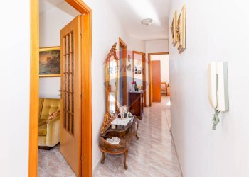 Hall / corridoio - Appartamento VIA MIRAMARE / VIA BALLILA
 
44, Santa Croce Camerina - foto 6