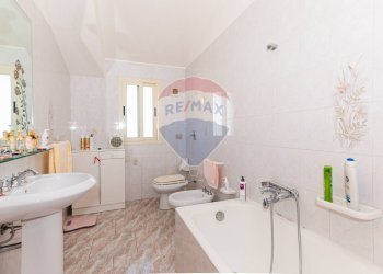 Bagno - Appartamento VIA MIRAMARE / VIA BALLILA
 
44, Santa Croce Camerina - foto 7