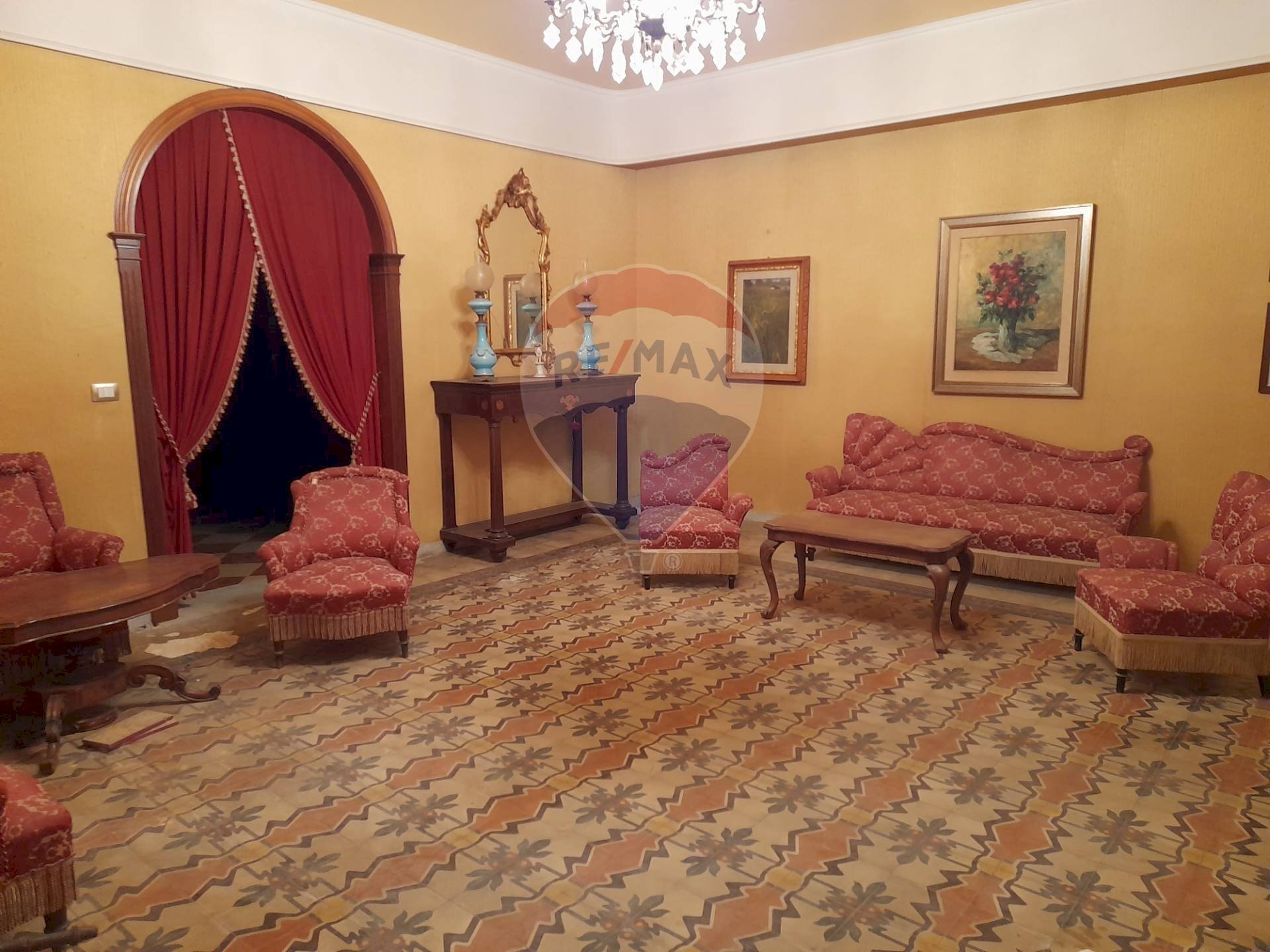 Soggiorno - Casa indipendente via Tommaso Chiavola
 
18, Chiaramonte Gulfi - foto 1