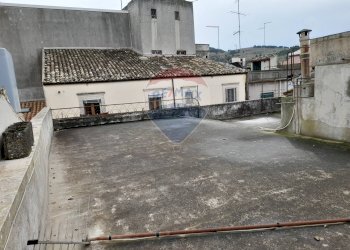 Terrazza - Casa indipendente via Tommaso Chiavola
 
18, Chiaramonte Gulfi - foto 19