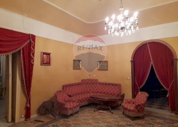 Soggiorno - Casa indipendente via Tommaso Chiavola
 
18, Chiaramonte Gulfi - foto 40