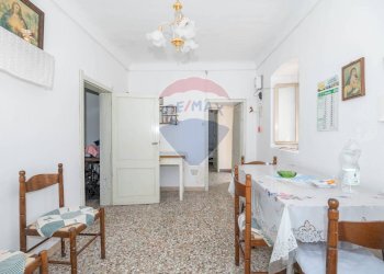 Sala da pranzo - Casa indipendente Via Vanella 177
 
1, Modica - foto 16