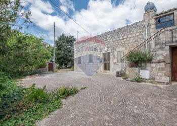 Casa all\'aperto - Casa indipendente Via Vanella 177
 
1, Modica - foto 45