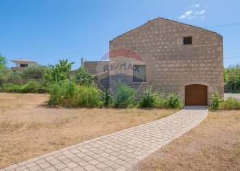 Casa all\'aperto - Casa indipendente Via Vanella 177
 
1, Modica - foto 4