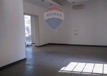 Stanza vuota - Locale Commerciale Via Roma
 
216, Ragusa - foto 7