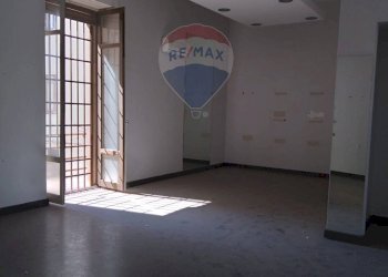 Stanza vuota - Locale Commerciale Via Roma
 
216, Ragusa - foto 9