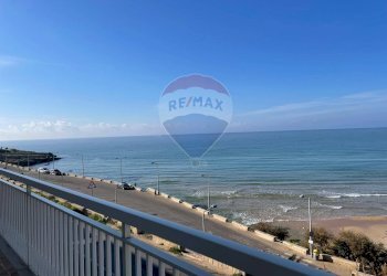 Vista dell\'acqua - Terreno agricolo via Isaia
 
snc, Scicli - foto 9