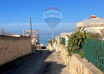 Edificio all\'aperto - Terreno agricolo via Isaia
 
snc, Scicli - foto 13