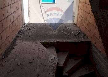 Scale - Independent house via Ciro Menotti
 
22, Vittoria - photo 19