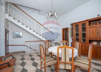 Sala da pranzo - Casa indipendente via Nino Bixio
 
46, Pozzallo - foto 3