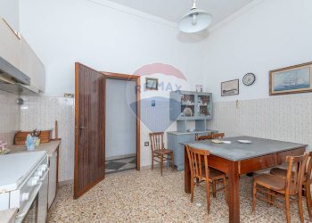 Sala da pranzo - Casa indipendente via Nino Bixio
 
46, Pozzallo - foto 19