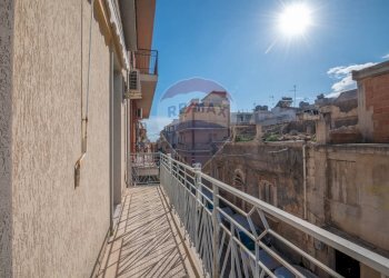 Balcone - Casa indipendente via Nino Bixio
 
46, Pozzallo - foto 31