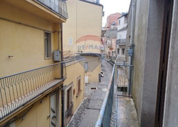 Balcone - Casa indipendente via S.Rocco
 
33/35, Chiaramonte Gulfi - foto 11