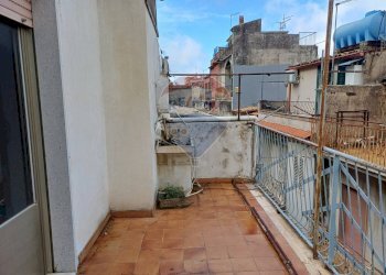 Balcone - Casa indipendente via S.Rocco
 
33/35, Chiaramonte Gulfi - foto 2