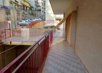 Balcone - Appartamento via Gaetano Martini
 
38, Chiaramonte Gulfi - foto 20