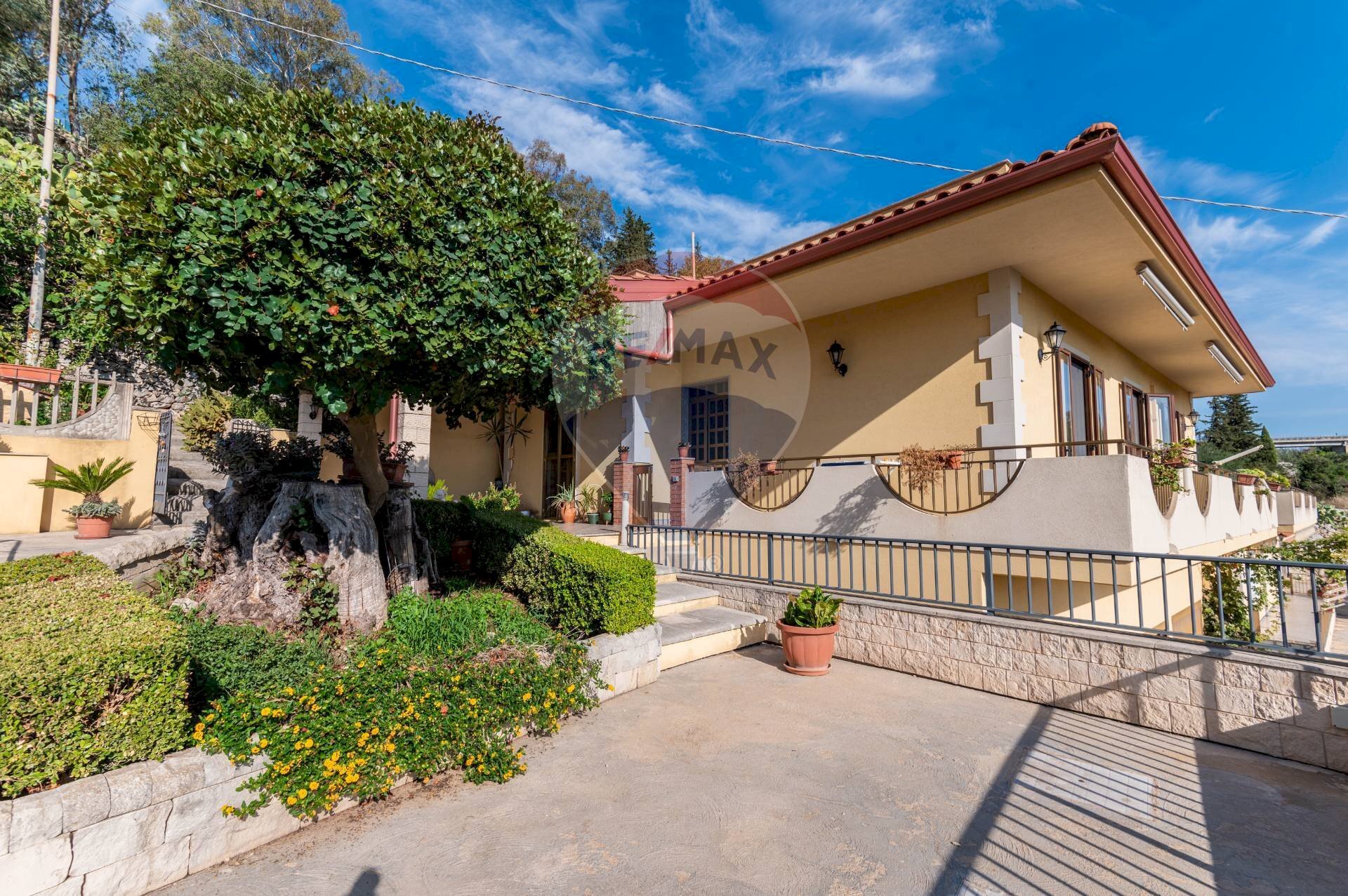 Casa all\'aperto - Casa indipendente Via Modica Ragusa
 
18, Modica - foto 1