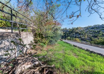 Giardino - Casa indipendente Via Modica Ragusa
 
18, Modica - foto 15