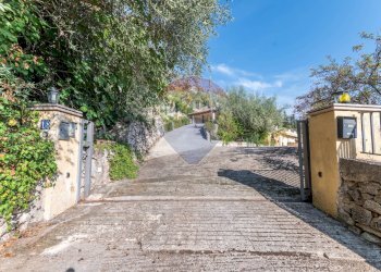 Casa all\'aperto - Casa indipendente Via Modica Ragusa
 
18, Modica - foto 51
