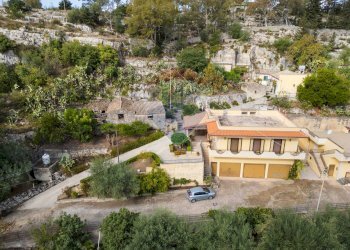 Casa all\'aperto - Casa indipendente Via Modica Ragusa
 
18, Modica - foto 56