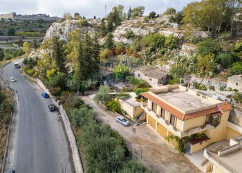 Edificio all\'aperto - Casa indipendente Via Modica Ragusa
 
18, Modica - foto 58