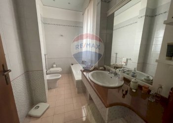 Bagno - Villa VIA PIETRE NERE  CAVA ISPICA
 
98, Modica - foto 15