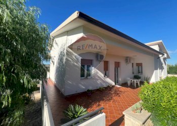 Casa all\'aperto - Villa VIA PIETRE NERE  CAVA ISPICA
 
98, Modica - foto 26