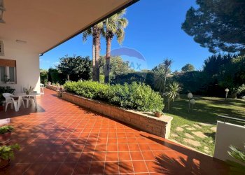 Terrazza - Villa VIA PIETRE NERE  CAVA ISPICA
 
98, Modica - foto 28