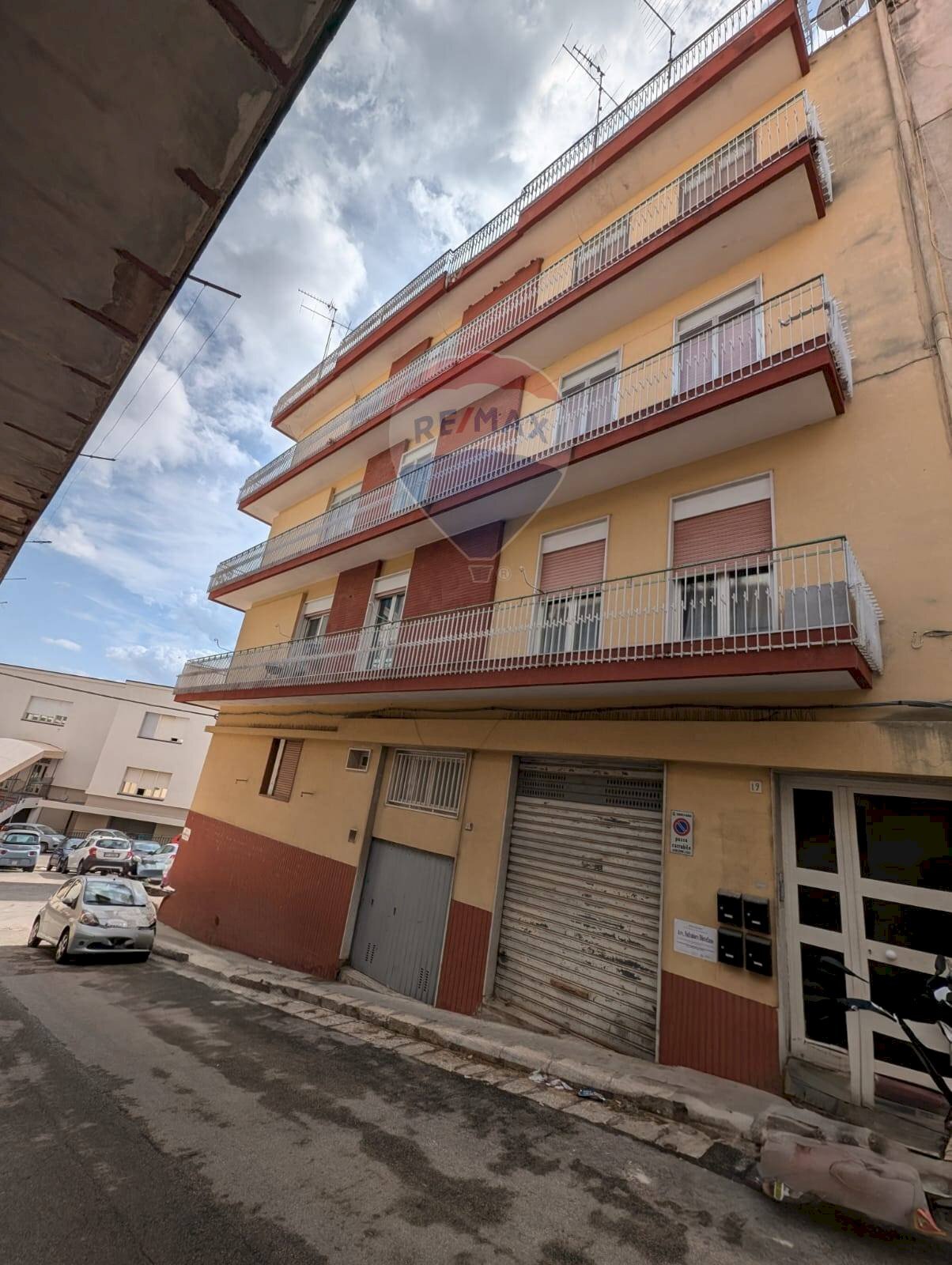 Edificio all\'aperto - Appartamento via giuseppe de felice
 
19, Ragusa - foto 3