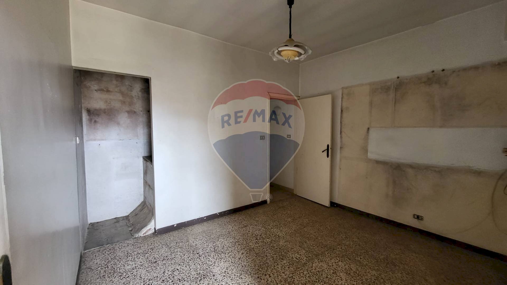 Stanza vuota - Casa indipendente Via Solferino
 
7-9, Ragusa - foto 1