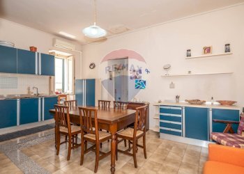 Sala da pranzo - Appartamento Via Celso
 
2, Modica - foto 28