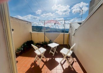 Terrazza - Casa indipendente Via Emanuele Filiberto
 
27, Licodia Eubea - foto 10