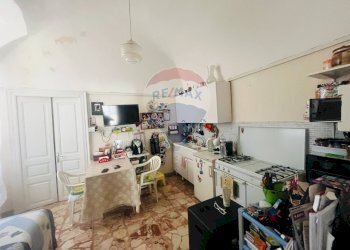 Cucina - Casa indipendente Via Emanuele Filiberto
 
27, Licodia Eubea - foto 18