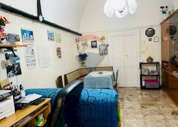 Camera / camera da letto - Casa indipendente Via Emanuele Filiberto
 
27, Licodia Eubea - foto 24